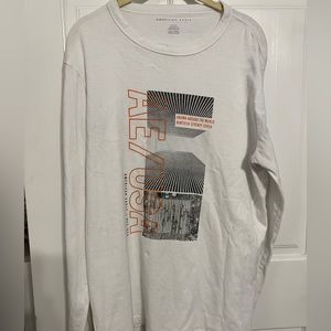 Long Sleeve American Eagle cotton shirt. Mens size medium